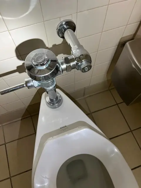 Fixture installation and repair for Repiping in Tech High